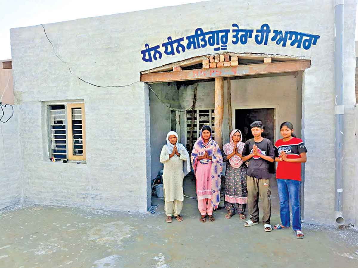 New Home: ਬੇਟੀ ਦੀ ਪੁਕਾਰ ਸੁਣ ਪੂਜਨੀਕ ਗੁਰੂ ਜੀ ਨੇ ਦਿੱਤਾ ‘ਨਵਾਂ ਘਰ’ 2 2